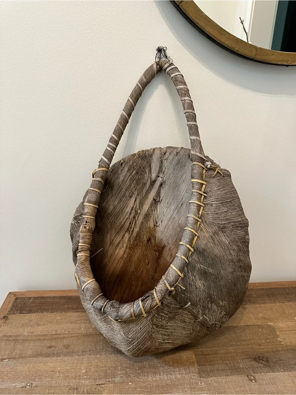 N/A round woven